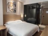 Quiet Enjoyment Superior Double Bed Room