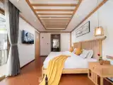 Guestroom (Double Bed) (Balcony, Bathroom)