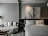 Deluxe King