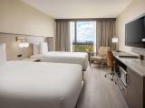 Deluxe Two Queen Room with Lake View Low Floor