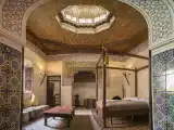Honeymoon Suite