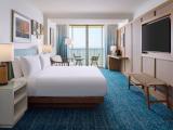 Club Oceanfront Suite