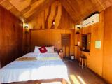 Bungalow with River View
