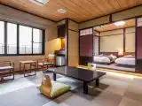 Japanese-Western Mixed Room With Garden View