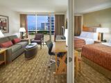 1King 2Queen Oceanview 2Bedroom/2Bath Suite