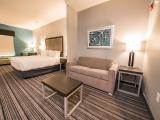 Suite, 1 King Bed, Accessible, Non Smoking (Hearing)