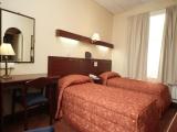 Single Exterior Room