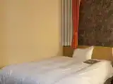 Regular Single with Bath-Non Smoking