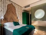 Romantic Double Room With Balcony And Lake View