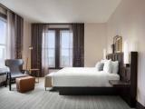 Deluxe One Bedroom Suite-King-Mobility Accessible-Tub