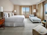 Ritz-Carlton Suite, Club Level, 1 Bedroom Larger Suite