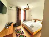 Standard Double Room (Queen)
