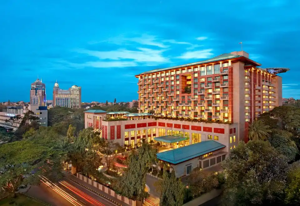 Улучшенный двухместный номер с 1 кроватью