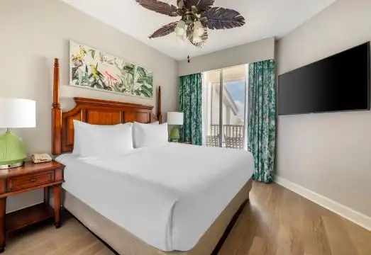 One-Bedroom King Suite