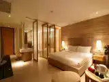 Deluxe Room With Partial Sea View