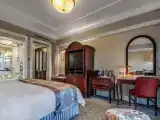 Executive Queen Room
