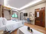 Signature Room, Private Pool