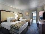 Ocean Front Suite