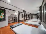 Grand Room With Multiple Beds
