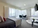Honeymoon Suite