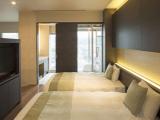 Top Floor Junior Suite With Citty View - Non-smoking