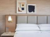 2 Double Beds City View