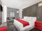 Queen Room-Mobility Accessible
