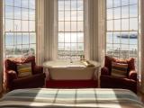 Deluxe Suite With Sea View
