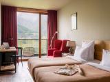 Twin Room with Mountain View