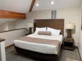 One-Bedroom Loft