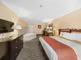 King Room with Jacuzzi