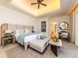 Family Beachfront Suite Pool Villa