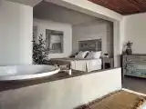 Executive Junior Suite With Sharing Pool & Sea View