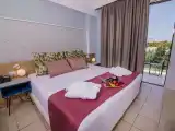 Deluxe Triple Garden / Pool View
