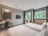 Deluxe Twin Room With Pool View
