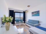 Family Apartment, 1 Bedroom, Sea View, Beachside