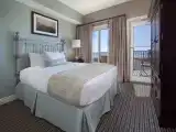 One-Bedroom Queen Villa