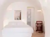Senior Studio Suite, Pool Access (Daphne's)