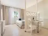 Studio With Balcony