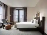 Junior King Suite