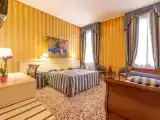 Deluxe Room With Canal View