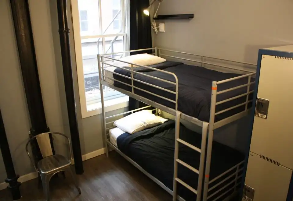 Single Bed In Male Dorm (6-Bed)