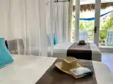 Sunset Room (2 Queens)