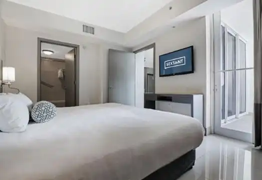 One-Bedroom Apartment With Balcony