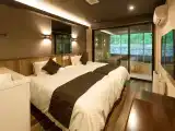 [Modern Western-style Room] 20 Square Meters, Shigaraki-yaki Open-air Bath Smoking
