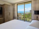 One Bedroom Ocean View Corner Premium Suite 1 King Bed