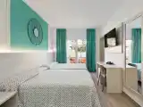 Standard Room (2 Adults + 2 Children)