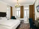 Double Room with Partial Sea View