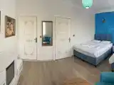 Luxury Triple Room With City View