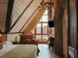 Deluxe Triple Room-Attic